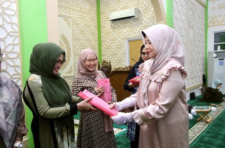 DWP PROVINSI KALBAR GELAR PENGAJIAN BERSAMA