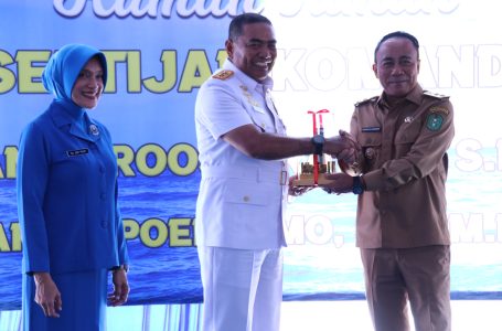 HADIRI SERTIJAB DANLANTAMAL XII, WAGUB KRISANTUS AJAK TINGKATKAN SINERGI DAN KOLABORASI